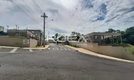 Venda de Apartamentos / Padrão na cidade de São Carlos