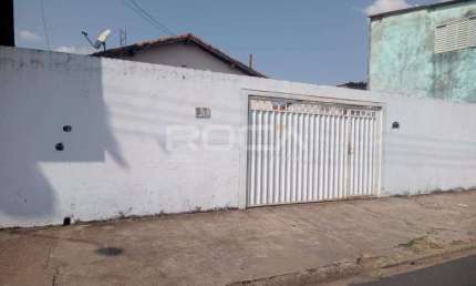 Casa com 3 quartos à venda na Rua Antônio Martines Carrera, 920, Jardim Beatriz, São Carlos