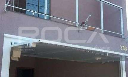 Casa à venda no Jardim Paulista, São Carlos | 2 dormitórios e área de lazer