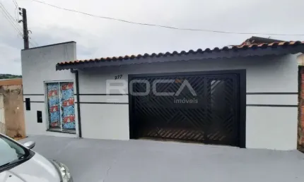Casa com 2 quartos à venda na Rua Elza de Santis, 368, Jardim Zavaglia, São Carlos