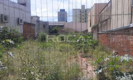 Terreno à venda na Rua Doutor Orlando Damiano, 2143, Jardim Macarengo, São Carlos