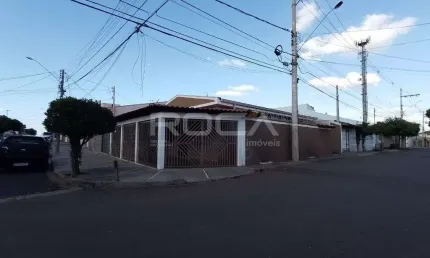 Casa com 3 quartos à venda na Rua Panamá, 99, Vila Brasília, São Carlos
