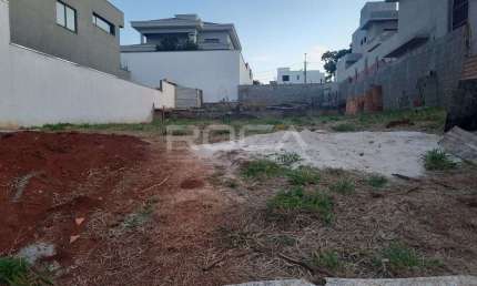 Terreno à venda no bairro Parque Faber Castell em São Carlos