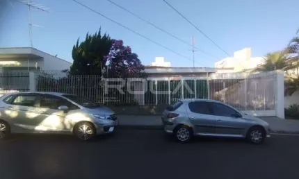 Casa de 3 dormitórios à venda no CENTRO, São Carlos - Confira!