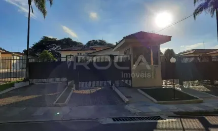 Apartamento Padrão para alugar no Jardim Tangará, São Carlos