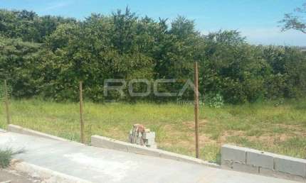 Terreno padrão à venda no Jardim das Torres, São Carlos - Excelente oportunidade!