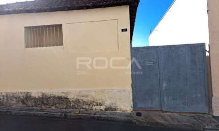 Casa à venda e locação em Vila Costa do Sol, São Carlos - 2 dormitórios, 3 garagens