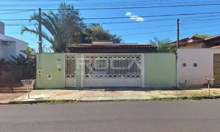 Casa à venda no Jardim Acapulco, São Carlos - 3 dormitórios, Jacuzzi