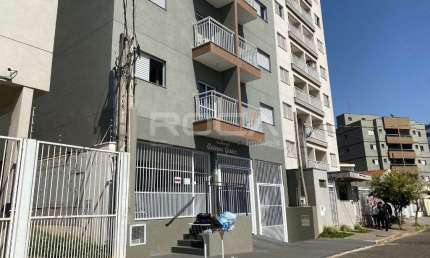 Venda de Apartamentos / Padrão na cidade de São Carlos