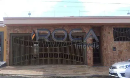 Casa à venda no Planalto Paraíso, São Carlos | 3 dormitórios