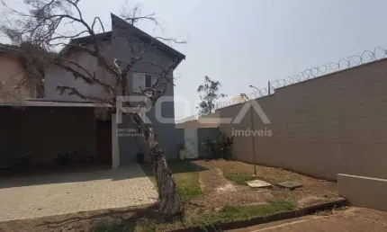 Casa de 4 dormitórios em condomínio no Planalto Paraíso, São Carlos