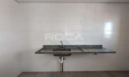 excelente apartamento com 3 dormitorios, sendo1 suite, varanda, ótima localização