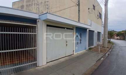 Casa de fundos para alugar na Vila São José, São Carlos
