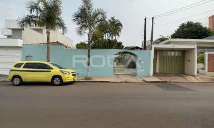 Casa com 3 quartos à venda na Rua Treze de Maio, 2924, Centro, São Carlos