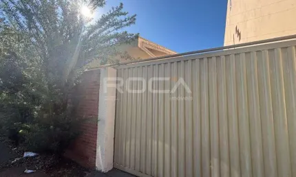 Casa padrão à venda no Parque Santa Felícia Jardim em São Carlos