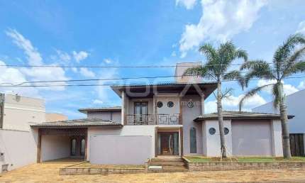 Casa de luxo com 5 dormitórios no Loteamento Habitacional São Carlos 1