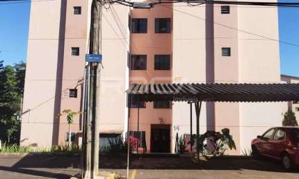 Venda de Apartamentos / Padrão na cidade de São Carlos