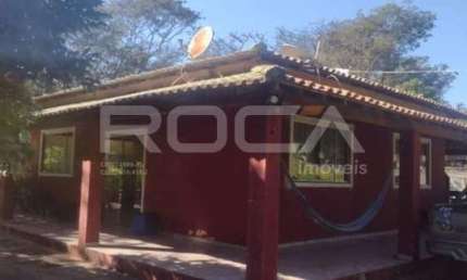 Espetacular Chácara à venda em São Carlos - 6 dormitórios, piscina e jardim!