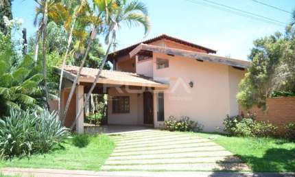 Venda de Casas / Condomínio na cidade de São Carlos