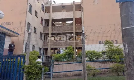 Venda de apartamentos / padrão na cidade de são carlos