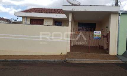 Casa à venda no Bairro Núcleo Residencial Castelo Branco em São Carlos