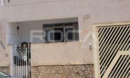 Casa com 5 quartos à venda na Rua Treze de Maio, 2304, Jardim São Carlos, São Carlos