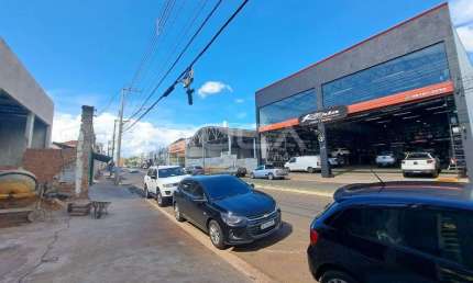 Espaço Comercial no Centro de São Carlos com Infraestrutura Completa