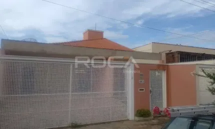 Casa com 3 quartos à venda na Rua Tiradentes, 463, Jardim Macarengo, São Carlos