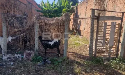Terreno Padrão à venda no bairro Antenor Garcia, São Carlos