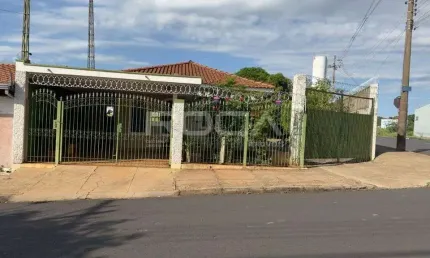 Casa com 2 quartos à venda na Rua Abrahão João, 205, Jardim Bandeirantes, São Carlos