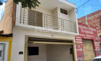 Casa à venda em São Carlos: 3 dorms, suíte, garagem, lavanderia e mais!