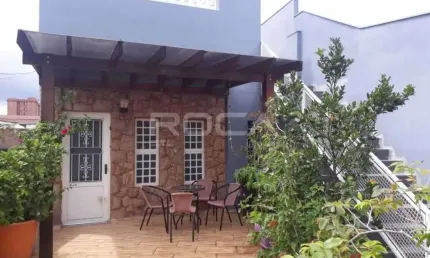 Casa de alto padrão com piscina e espaço gourmet no Jd. Botafogo 1, São Carlos