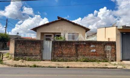 Casa Padrão de 2 dormitórios na Vila São José, São Carlos - SP