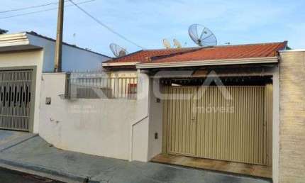 Casa à venda em São Carlos: 3 dormitórios, suíte, armários planejados!