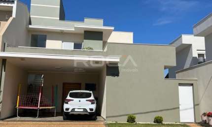 Casa de luxo com 3 dormitórios e ampla área de lazer no Condomínio Village Damha em São Carlos