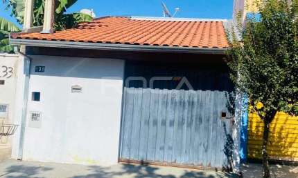 Casa à venda em Cidade Aracy, São Carlos: charme e conforto!