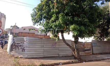 Terreno Comercial à venda no Centro de São Carlos - Excelente oportunidade para investimento!