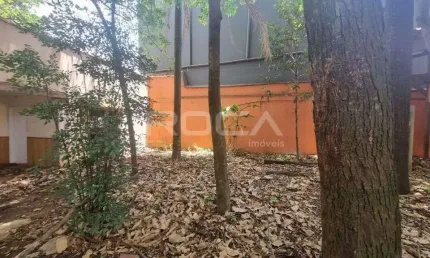 Linda casa à venda em Santa Felícia, São Carlos - 03 dormitórios e 4 garagens!