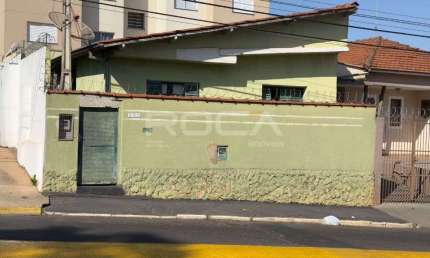 Charmosa casa à venda no bairro Parque Sabará, São Carlos