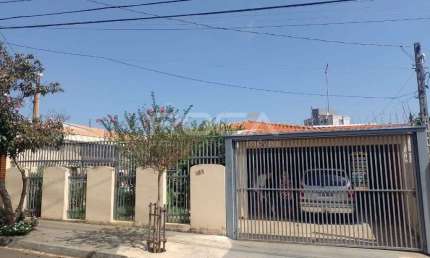 Casa Padrão à venda em Cidade Jardim, São Carlos - 3 dormitórios