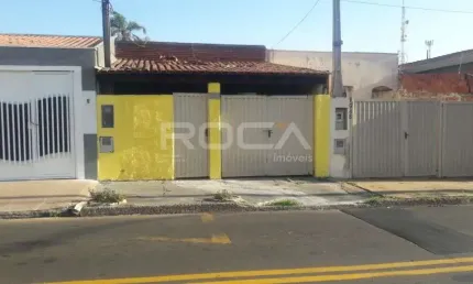 Casa padrão com 2 dormitórios na Vila Marcelino, São Carlos