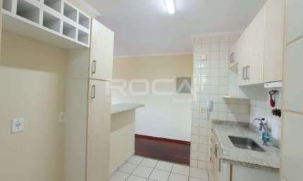 Apartamento de 2 dormitórios à venda em Parque Santa Mônica, São Carlos