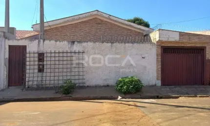 Linda casa à venda na vila são josé, são carlos - 03 dormitórios, churrasqueira e garagem