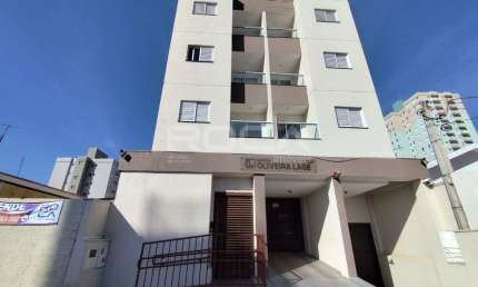 Apartamento padrão com 3 dormitórios para alugar no Jardim Lutfalla, São Carlos