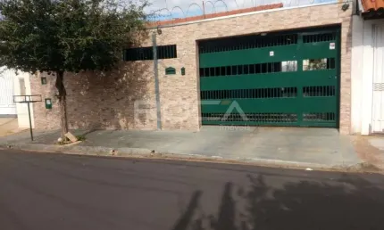 Casa moderna com 3 dormitórios e 2 suítes no Jardim Ipanema, São Carlos