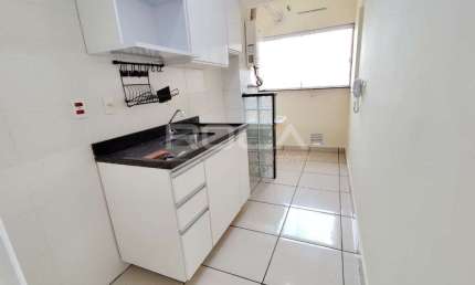 Apartamento Padrão com 2 Dormitórios em Parque Sabará, São Carlos