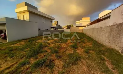 Terreno à venda em condomínio exclusivo no bairro Quebec, São Carlos