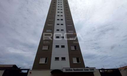 Apartamento de 2 dormitórios com suíte no Jardim São Carlos