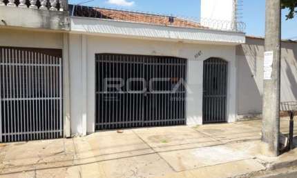 Casa à venda e locação na Vila Morumbi, São Carlos - 3 dormitórios!