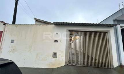 Casa padrão para alugar no Jardim Botafogo 1, São Carlos - 2 dormitórios e 2 garagens